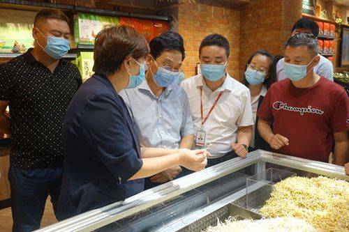 邯鄲市市場監(jiān)管局強(qiáng)化中秋國慶“雙節(jié)”期間食品與特種設(shè)備銷售安全督查工作