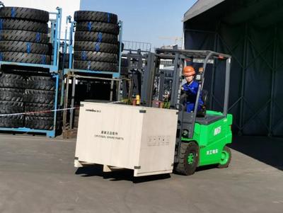 中央、市級(jí)和香港媒體齊聚松江，探訪特種設(shè)備數(shù)字化監(jiān)管服務(wù)創(chuàng)新實(shí)踐